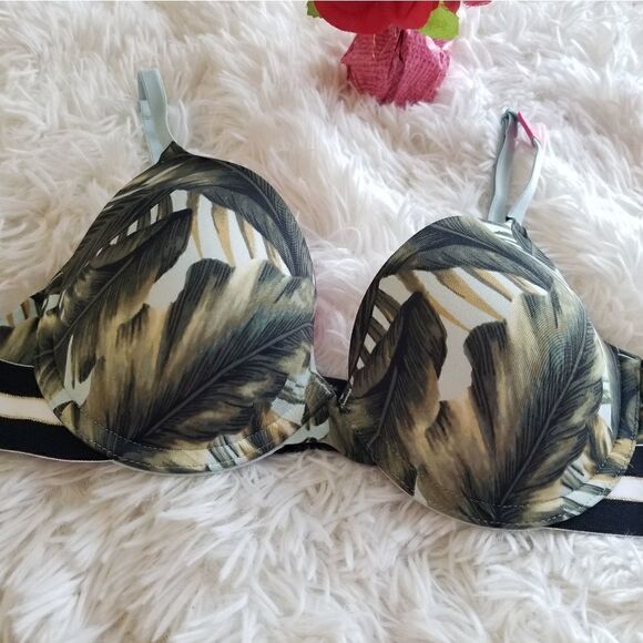 32C PINK Victoria's Secret Blue Push Up Bra - Picture 3 of 9